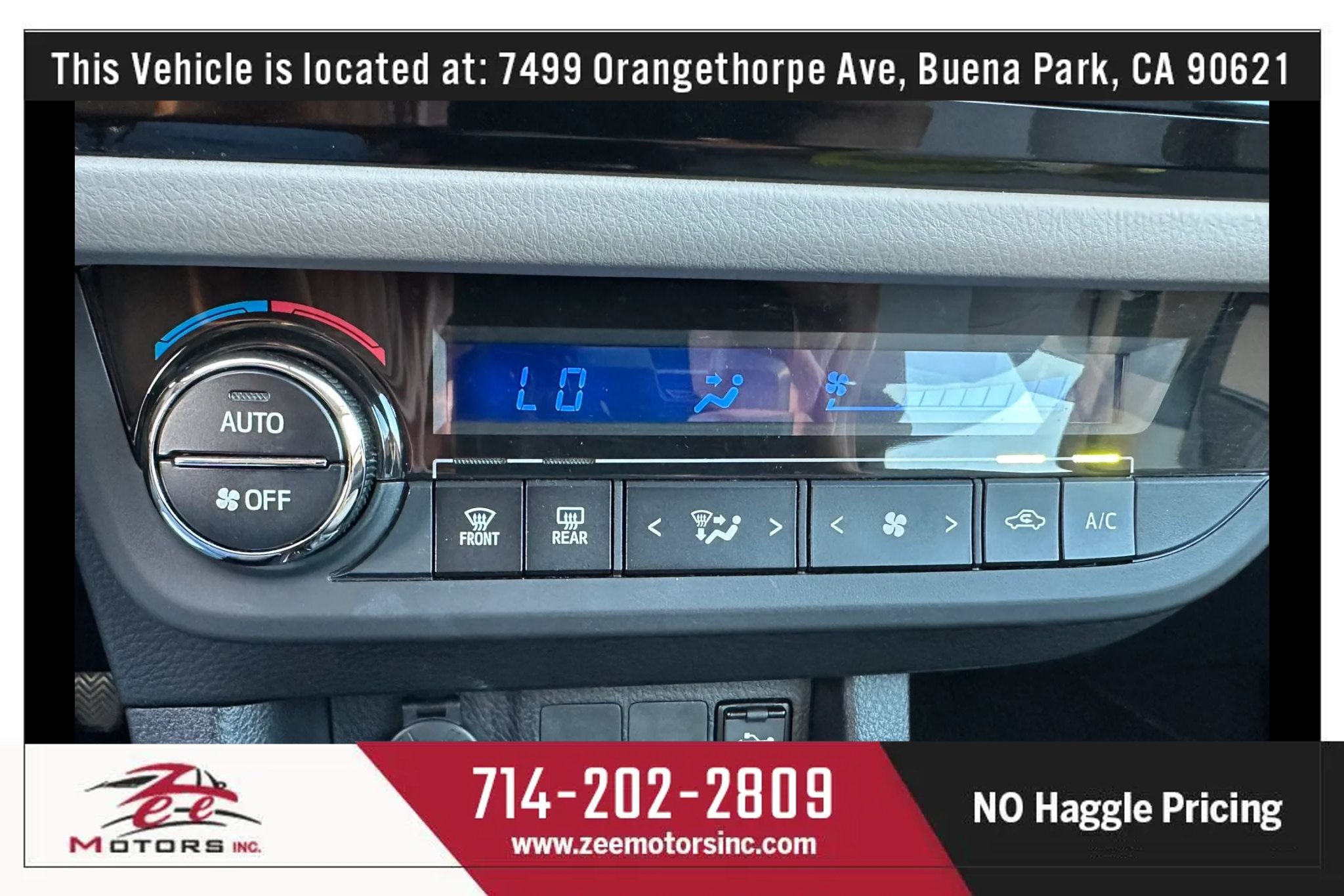 Used 2015 Toyota Corolla LE FWD image 36