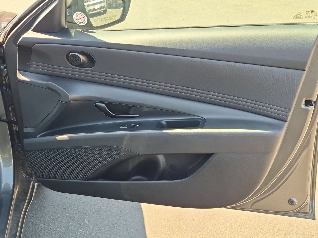 Used 2026 Hyundai Elantra Sport FWD image 33