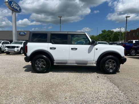Used 2023 Ford Bronco Big Bend image 9
