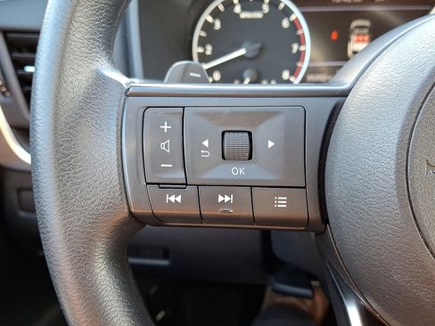 Certified 2023 Nissan Rogue S image 23