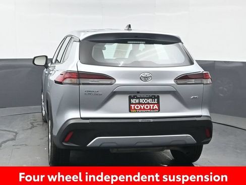 Used 2026 Toyota Corolla Cross L AWD/4WD image 5