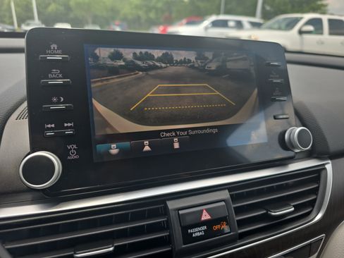 Used 2018 Honda Accord EX-L image 21