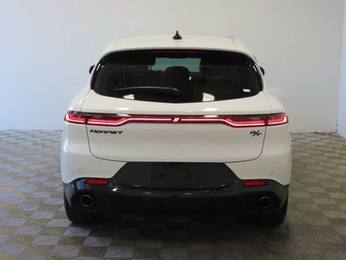 Used 2024 Dodge Hornet R/T Plus w/ R/T Blacktop Package AWD/4WD image 4