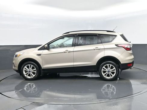 Used 2018 Ford Escape SE image 31