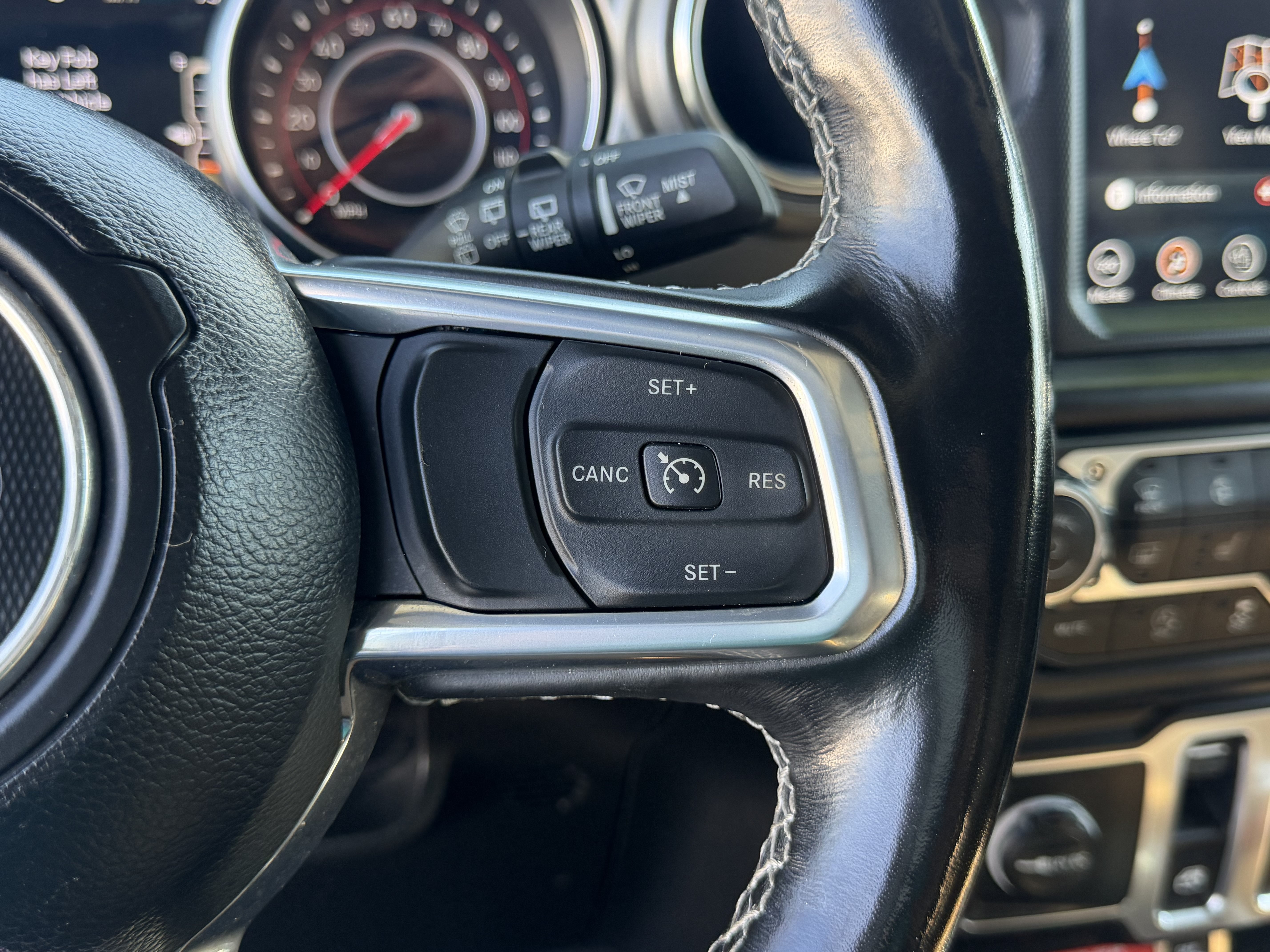 Certified 2022 Jeep Wrangler Rubicon w/ Cold Weather Group AWD/4WD image 24