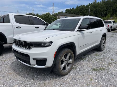 Used 2022 Jeep Grand Cherokee L Limited w/ Luxury Tech Group II AWD/4WD image 3