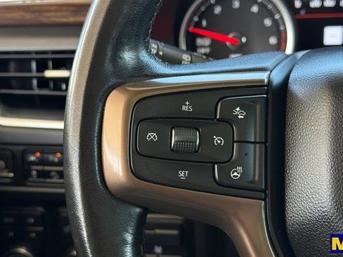 Used 2021 Chevrolet Suburban High Country w/ Premium Package AWD/4WD image 34