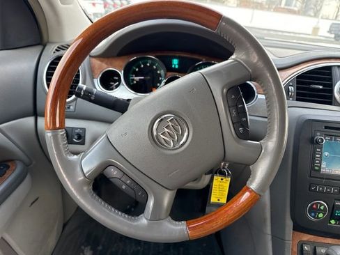 Used 2010 Buick Enclave CXL image 15