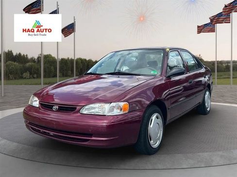 Used 1998 Toyota Corolla LE image 1