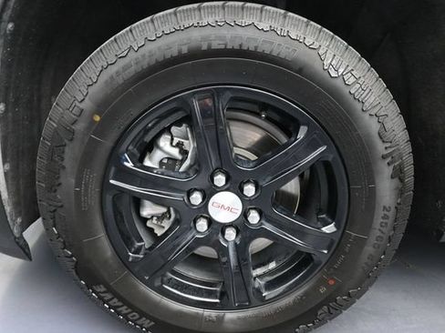 Used 2021 GMC Acadia AT4 AWD/4WD image 22
