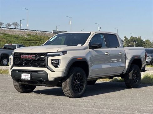 New 2026 GMC Canyon Elevation image 6