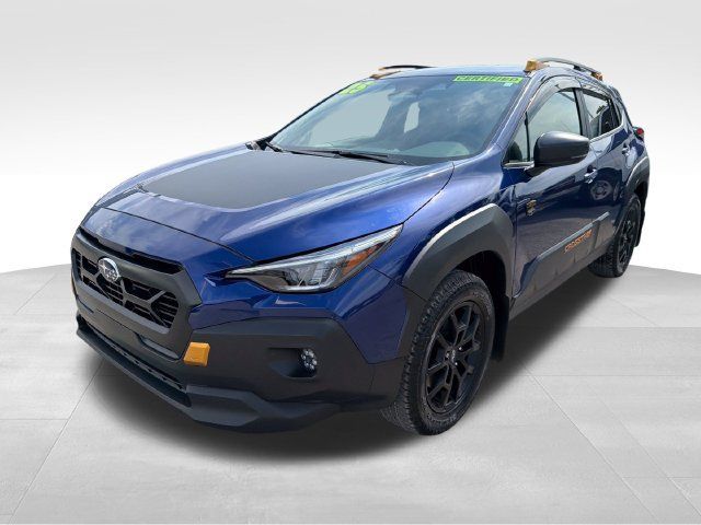Used 2025 Subaru Crosstrek 2.5i Wilderness w/ Wilderness Package AWD/4WD image 3