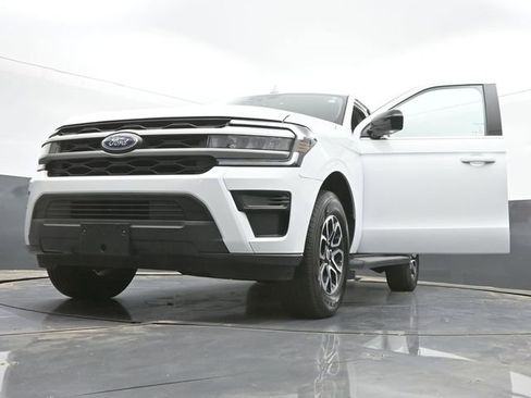 Used 2023 Ford Expedition XL AWD/4WD image 47