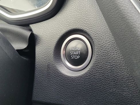 Certified 2024 Toyota Corolla SE image 25