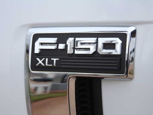 Used 2022 Ford F150 XLT w/ Equipment Group 301A Mid AWD/4WD image 6