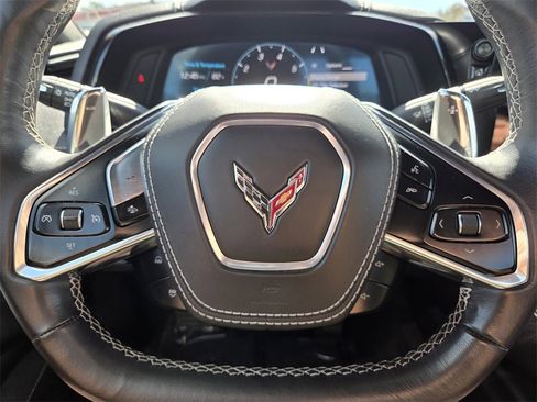 Certified 2025 Chevrolet Corvette Stingray Convertible w/ 1LT image 30