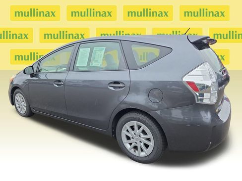Used 2012 Toyota Prius V Two FWD image 10