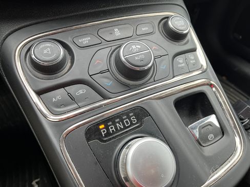 Used 2015 Chrysler 200 C w/ Navigation & Sound Group I AWD/4WD image 14