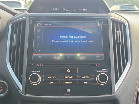 Certified 2022 Subaru Crosstrek 2.5i Limited w/ Popular Package #4 image 17