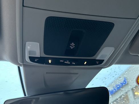 Used 2023 Honda Civic Touring image 34