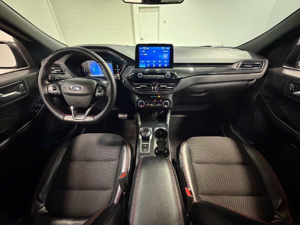 Used 2025 Ford Escape ST-Line Select AWD/4WD image 69