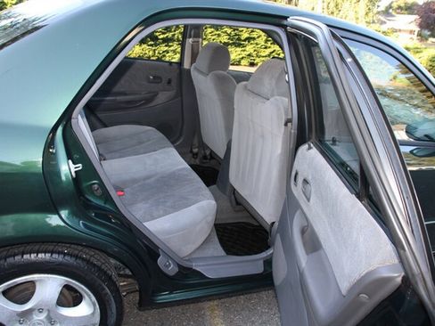 Used 1999 MAZDA Protege ES FWD image 6