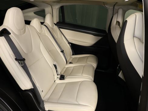 Used 2017 Tesla Model X 75D AWD/4WD image 27