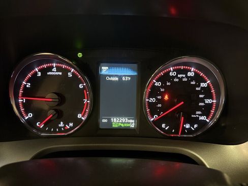 Used 2016 Toyota RAV4 SE w/ Advanced Technology Package AWD/4WD image 21