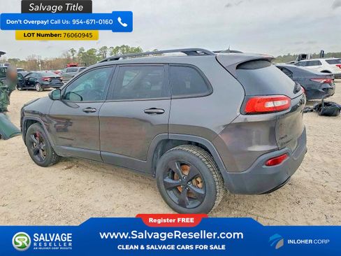 Used 2016 Jeep Cherokee Latitude image 3