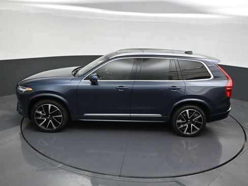 Certified 2023 Volvo XC90 B6 Plus w/ Protection Package Premier AWD/4WD image 18