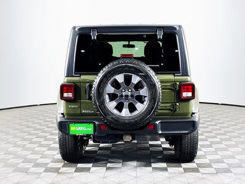 Used 2021 Jeep Wrangler Unlimited Sahara w/ Dual Top Group image 8