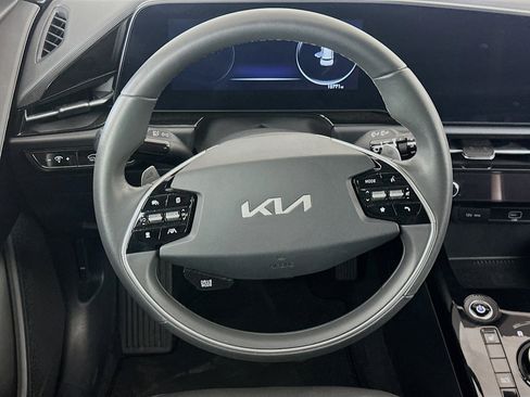 Used 2024 Kia Niro Wind FWD image 18