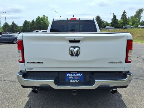 Used 2022 RAM 1500 Big Horn AWD/4WD image 4