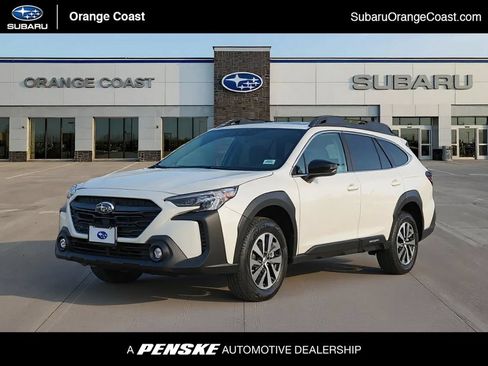 Certified 2025 Subaru Outback Premium AWD/4WD image 1
