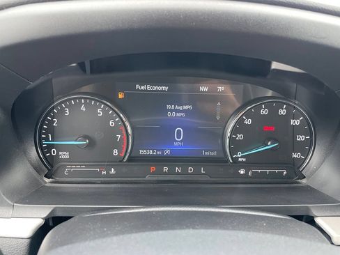 Used 2024 Ford Explorer XLT w/ Equipment Group 202A AWD/4WD image 10
