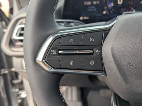 New 2026 Chevrolet Traverse High Country w/ LPO, Floor Liner Package image 18