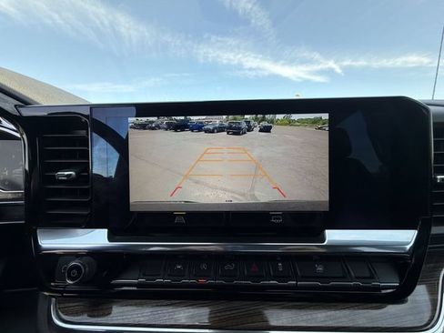 Certified 2024 Chevrolet Silverado 1500 LT AWD/4WD image 16