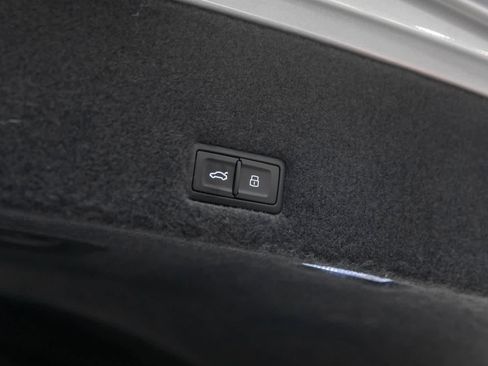 Used 2024 Lamborghini Urus Performante image 48