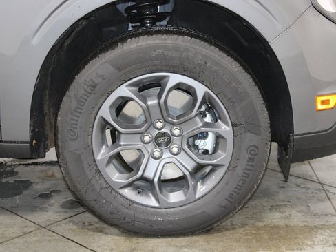 New 2026 Ford Maverick XLT w/ XLT Luxury Package FWD image 12
