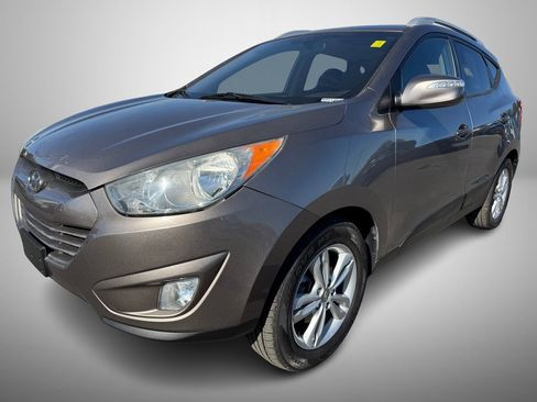 Used 2013 Hyundai Tucson GLS image 2