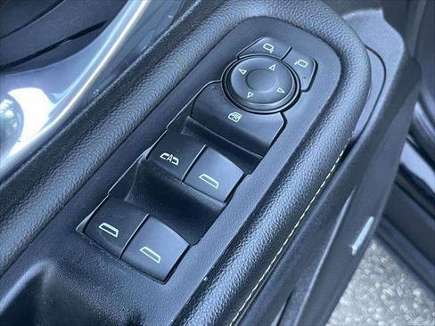 Used 2019 GMC Terrain Denali image 17