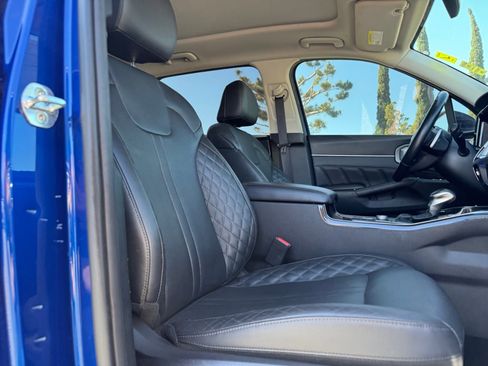 Used 2021 Kia Sorento SX image 20