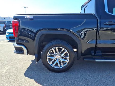 Used 2019 GMC Sierra 1500 SLE w/ SLE Value Package image 24