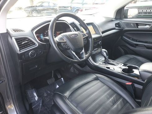 Used 2017 Ford Edge SEL w/ Equipment Group 201A image 16