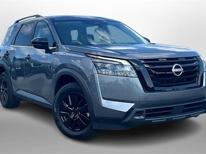 Certified 2024 Nissan Pathfinder SV