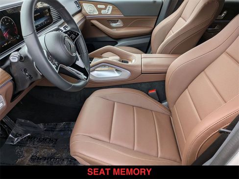 Certified 2025 Mercedes-Benz GLE 350 4MATIC image 13