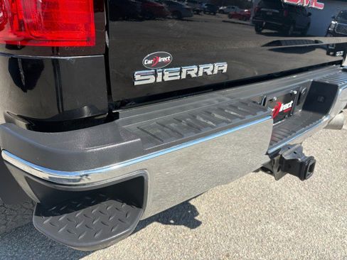 Used 2016 GMC Sierra 2500 SLE w/ SLE Preferred Package image 16