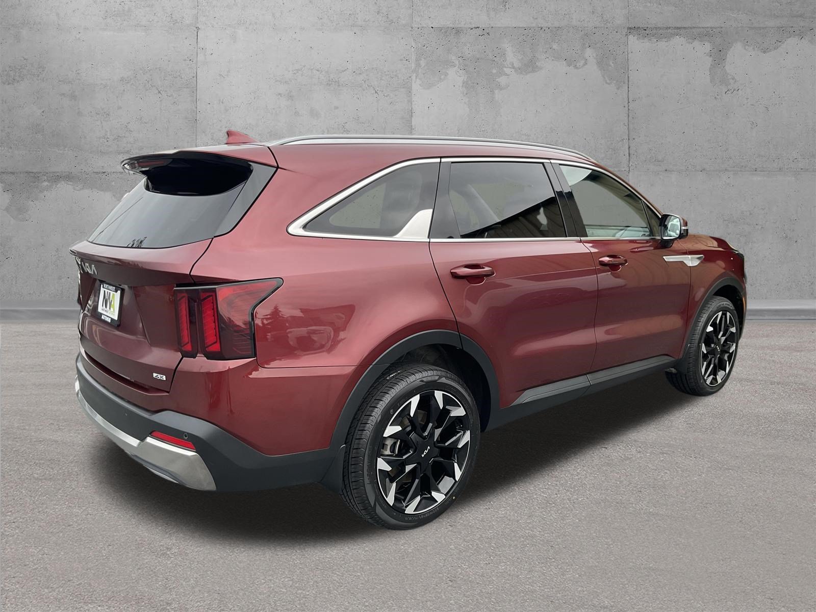 Used 2025 Kia Sorento EX AWD/4WD image 3
