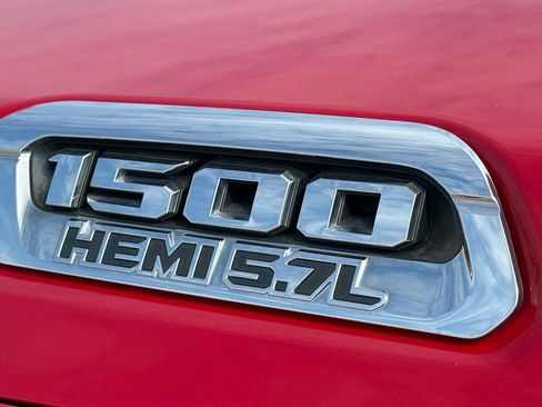 Used 2019 RAM 1500 Big Horn RWD image 10