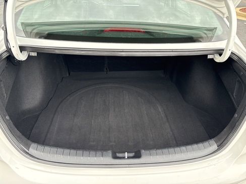 Used 2024 Kia Forte LXS image 7